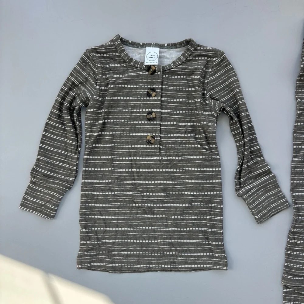 Lou Lou & Company Easton Top & Bottom Set Size 6-12M Easton Printed Gray Striped